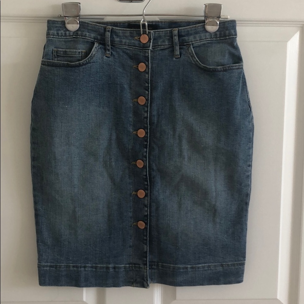 Banana Republic jean pencil skirt